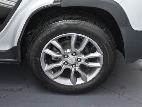 Used 2022 GMC Terrain SLT AWD/4WD image 31