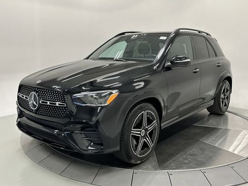 Certified 2025 Mercedes-Benz GLE 350 4MATIC image 3