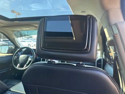 Used 2019 Ford Expedition Max Platinum image 34