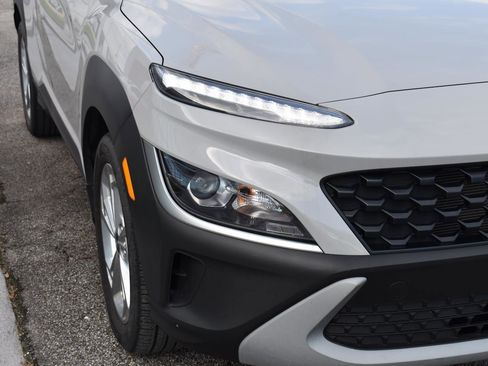 Used 2023 Hyundai Kona SEL w/ Winter Weather Package FWD image 18