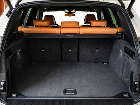 New 2026 BMW X5 xDrive40i w/ Climate Comfort Package image 19