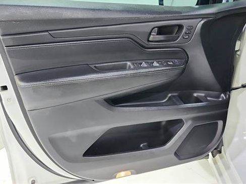 Used 2024 Honda Odyssey Sport image 22