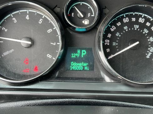 Used 2014 Chevrolet Captiva Sport LTZ image 28