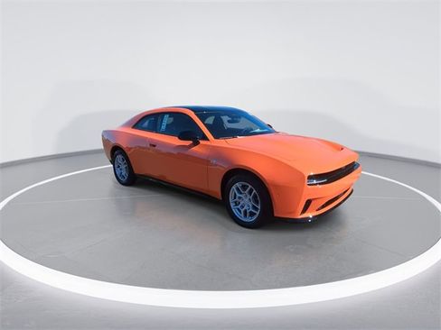 Used 2025 Dodge Charger R/T w/ Quick Order Package 25M R/T image 2