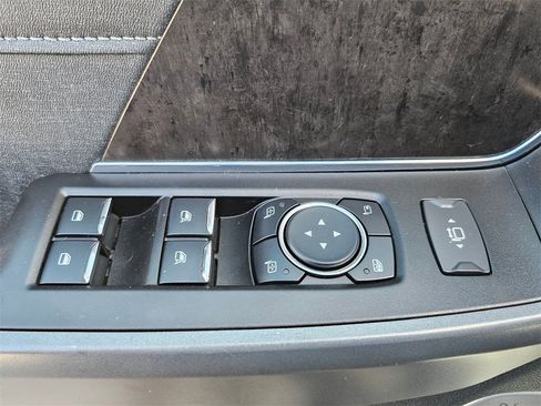 Used 2023 Ford F250 Lariat w/ Lariat Ultimate Package image 10