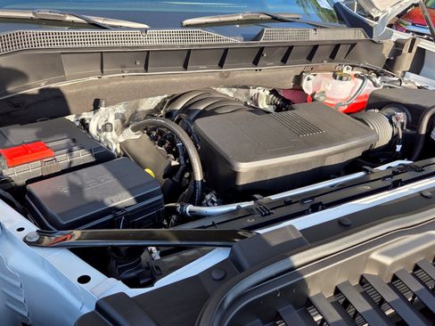 New 2026 Chevrolet Silverado 1500 LTZ w/ LTZ Premium Package AWD/4WD image 26