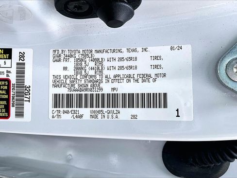 Used 2024 Toyota Sequoia TRD Pro AWD/4WD image 16