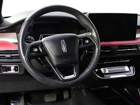 Used 2023 Lincoln Corsair Reserve w/ Equipment Group 202A AWD/4WD image 12