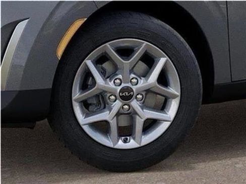 New 2025 Kia Soul LX image 36