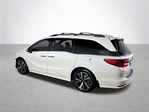 Used 2019 Honda Odyssey Elite image 8