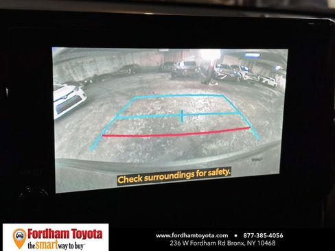 Used 2025 Toyota Corolla Cross LE image 20