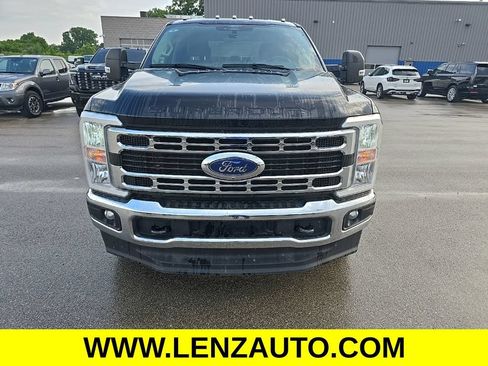 Used 2024 Ford F350 XLT AWD/4WD image 2