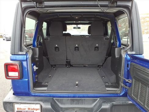 Used 2020 Jeep Wrangler Unlimited Sport image 6