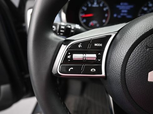 Used 2022 Kia Seltos Nightfall Edition image 7