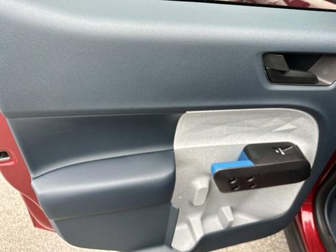 New 2025 Ford Maverick XLT w/ Equipment Group 302A image 21