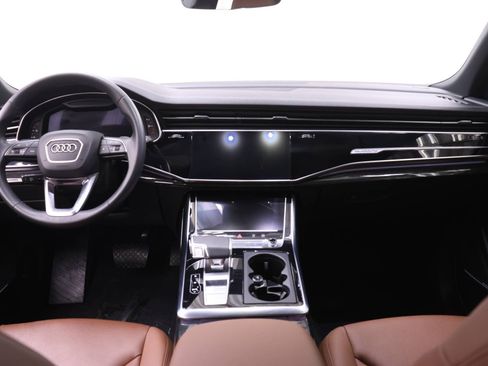 Certified 2023 Audi Q8 Prestige w/ Prestige Package image 8