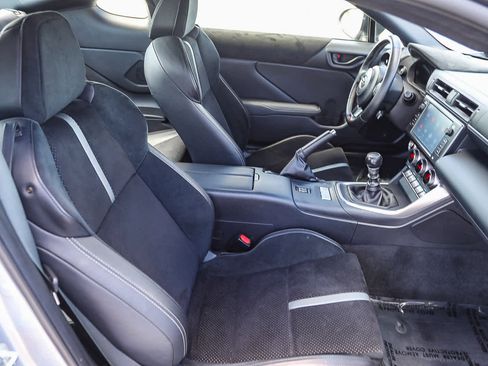 Certified 2024 Toyota GR86 Premium RWD image 18