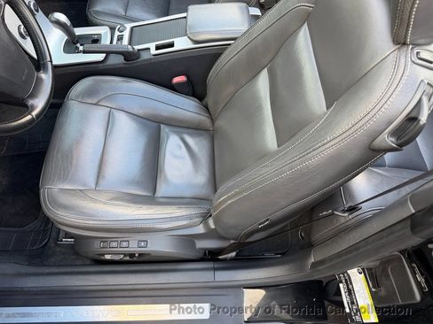 Used 2013 Volvo C70 T5 FWD image 39