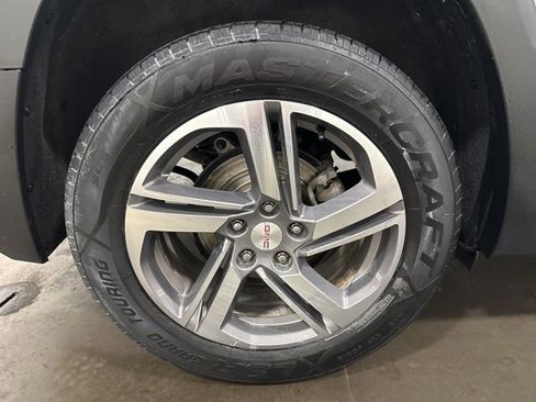 Used 2019 GMC Terrain SLT w/ Preferred Package image 35