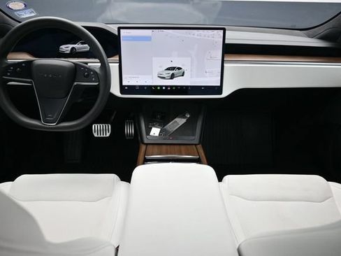 Used 2023 Tesla Model S Standard Range AWD/4WD image 16