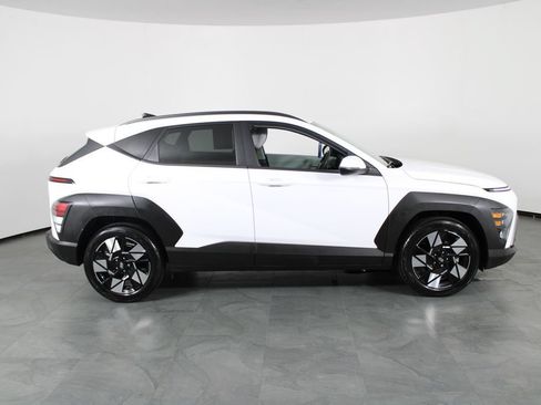 Certified 2024 Hyundai Kona SEL w/ Convenience Package FWD image 12