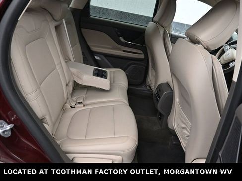 Used 2021 Lincoln Corsair Standard w/ Equipment Group 101A image 8