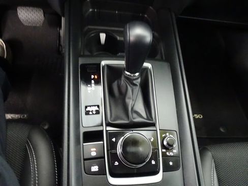 Used 2026 MAZDA CX-50 AWD 2.5 S w/ Preferred Pkg image 11
