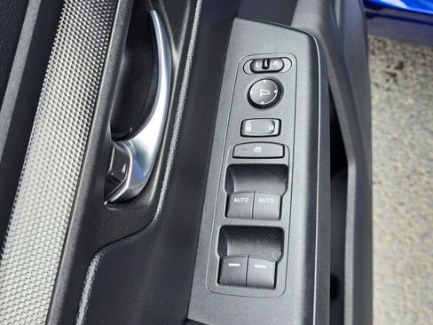 Used 2023 Honda CR-V EX image 15
