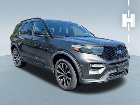 Used 2020 Ford Explorer ST AWD/4WD image 2