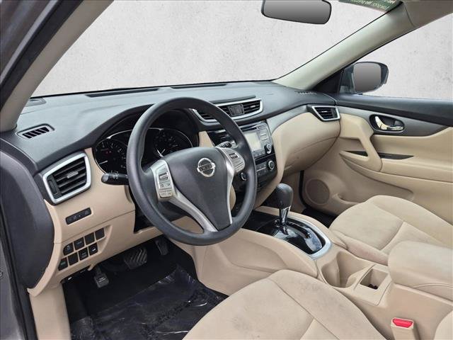 Used 2016 Nissan Rogue S AWD/4WD image 10