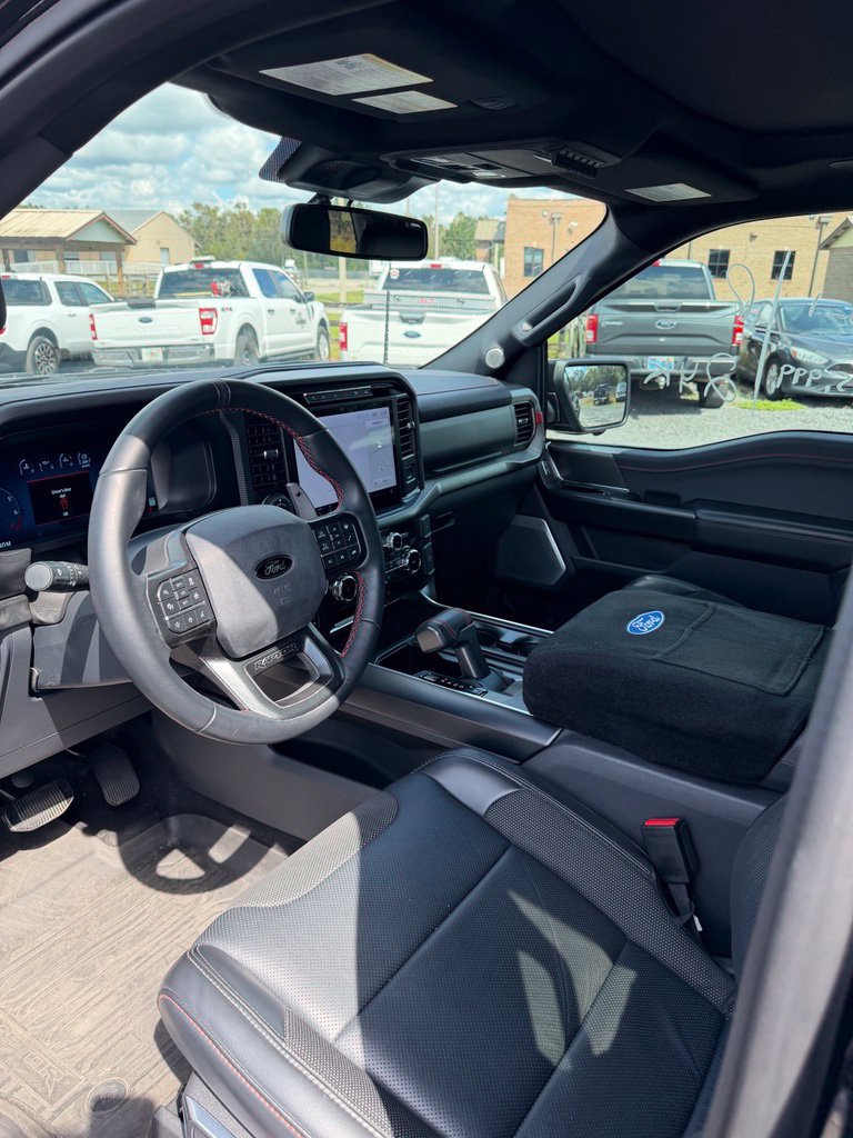 Used 2024 Ford F150 Raptor AWD/4WD image 8