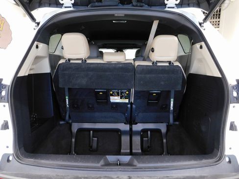 Used 2021 Toyota Sienna XLE image 77