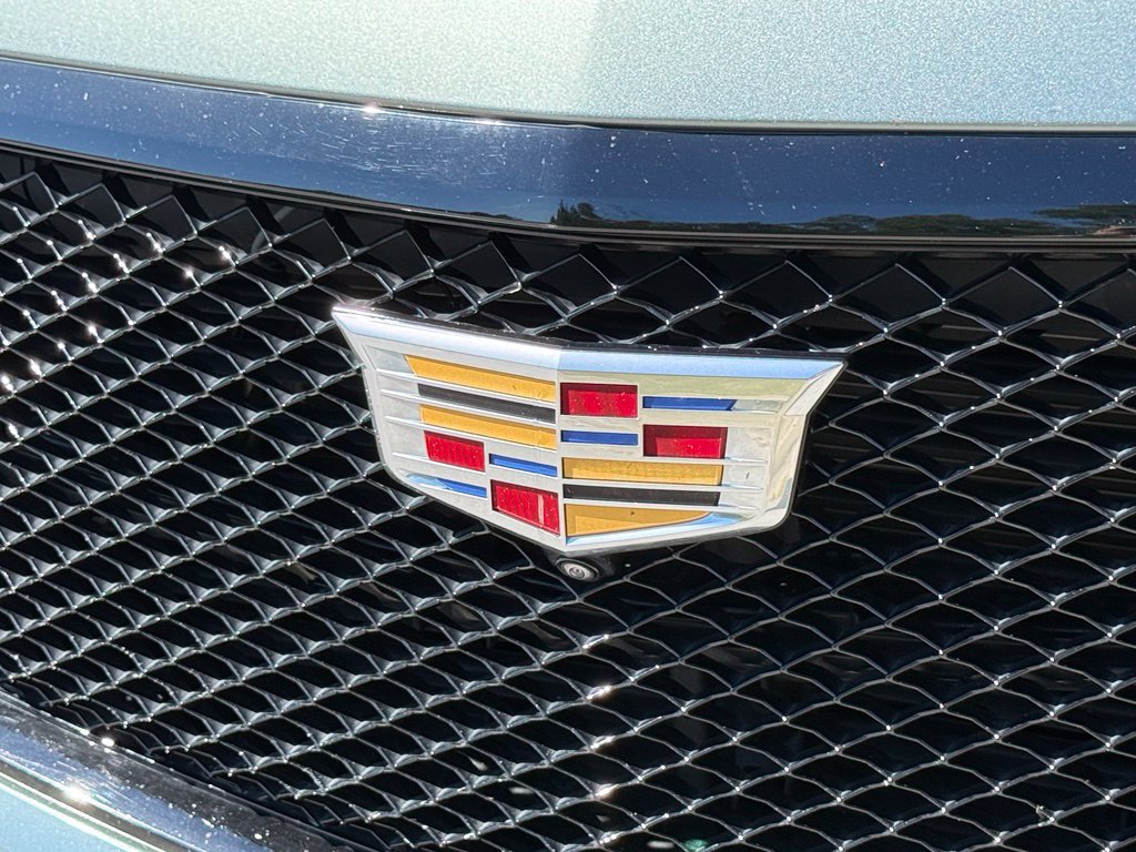 Used 2023 Cadillac Escalade ESV Sport Platinum w/ Heavy-Duty Trailer Package AWD/4WD image 8
