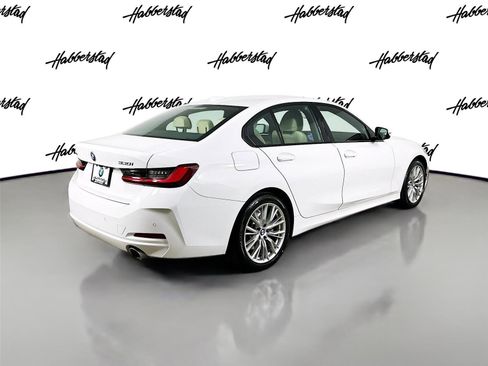 Certified 2023 BMW 330i xDrive 330i xDrive w/ Driving Assistance Package image 5