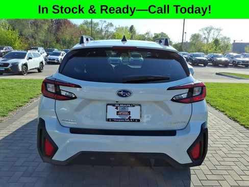 Used 2024 Subaru Crosstrek 2.0i Premium image 6