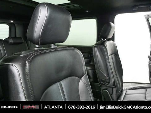 Used 2024 Jeep Wagoneer L Series II w/ Convenience Group I AWD/4WD image 23