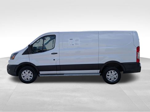 Used 2024 Ford Transit 250 Low Roof w/ Exterior Upgrade Package RWD image 9