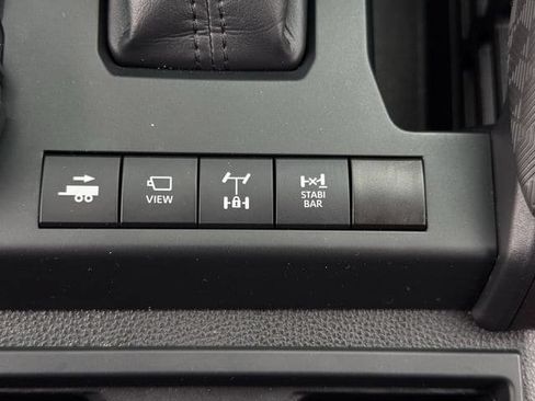 Used 2025 Toyota Tacoma TRD Pro AWD/4WD image 21
