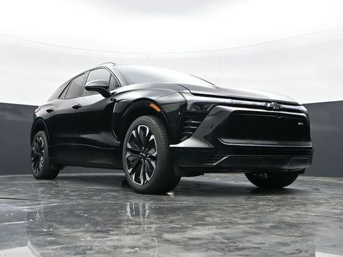 Used 2024 Chevrolet Blazer EV RS AWD/4WD image 34