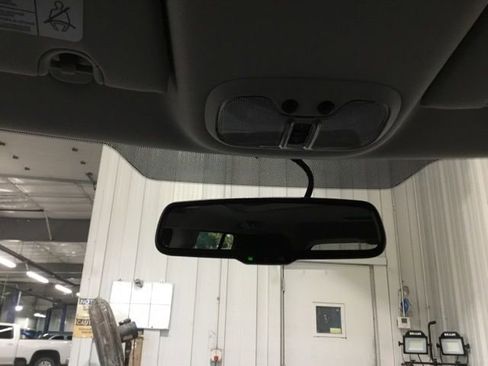 Used 2017 Jeep Patriot Sport image 28