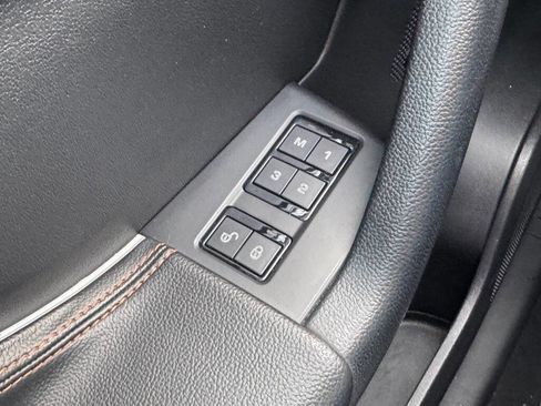 Used 2020 Jaguar F-PACE Prestige image 24