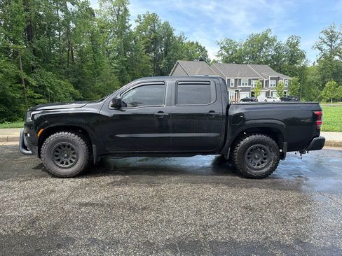 Used 2022 Nissan Frontier S w/ Technology Package RWD image 6