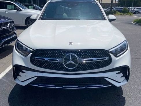 Certified 2026 Mercedes-Benz GLC 300 image 2