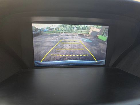 Used 2011 Acura TL w/ Technology Package image 40