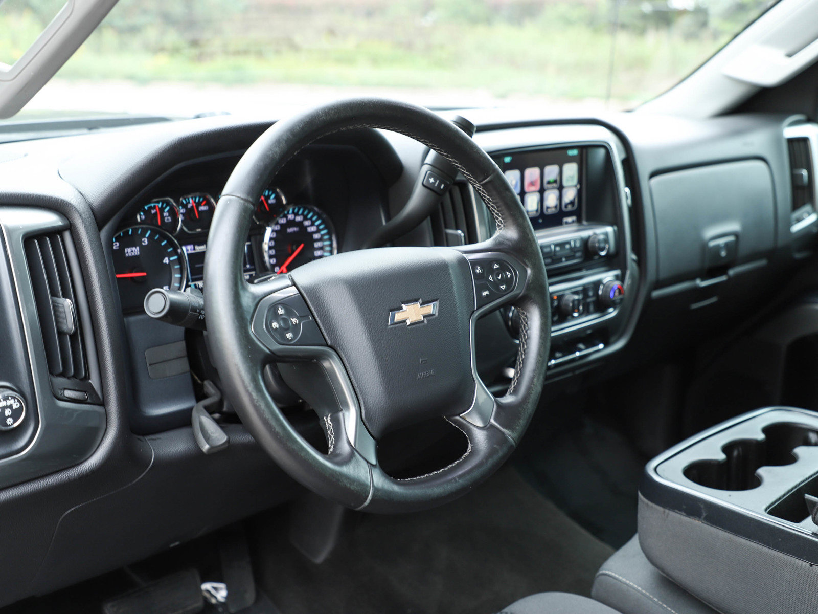 Used 2016 Chevrolet Silverado 2500 LT w/ LT Convenience Package AWD/4WD image 20