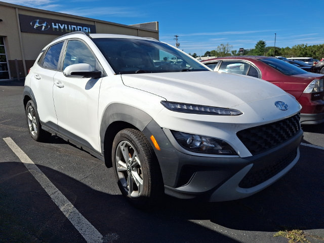 Used 2023 Hyundai Kona SEL AWD/4WD image 1