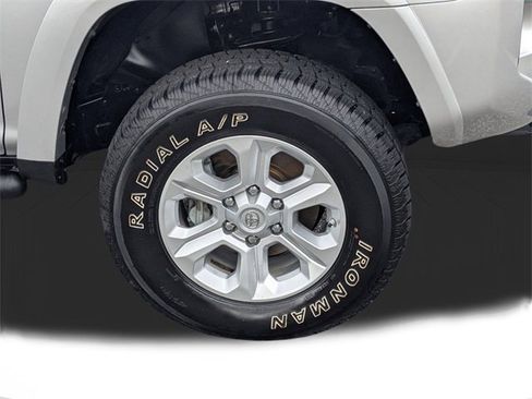 Used 2021 Toyota 4Runner SR5 image 15