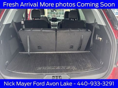 Used 2024 Ford Explorer XLT w/ Equipment Group 202A image 14