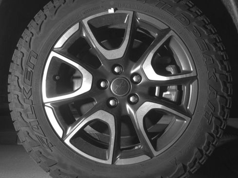 Used 2025 Jeep Compass Trailhawk AWD/4WD image 13