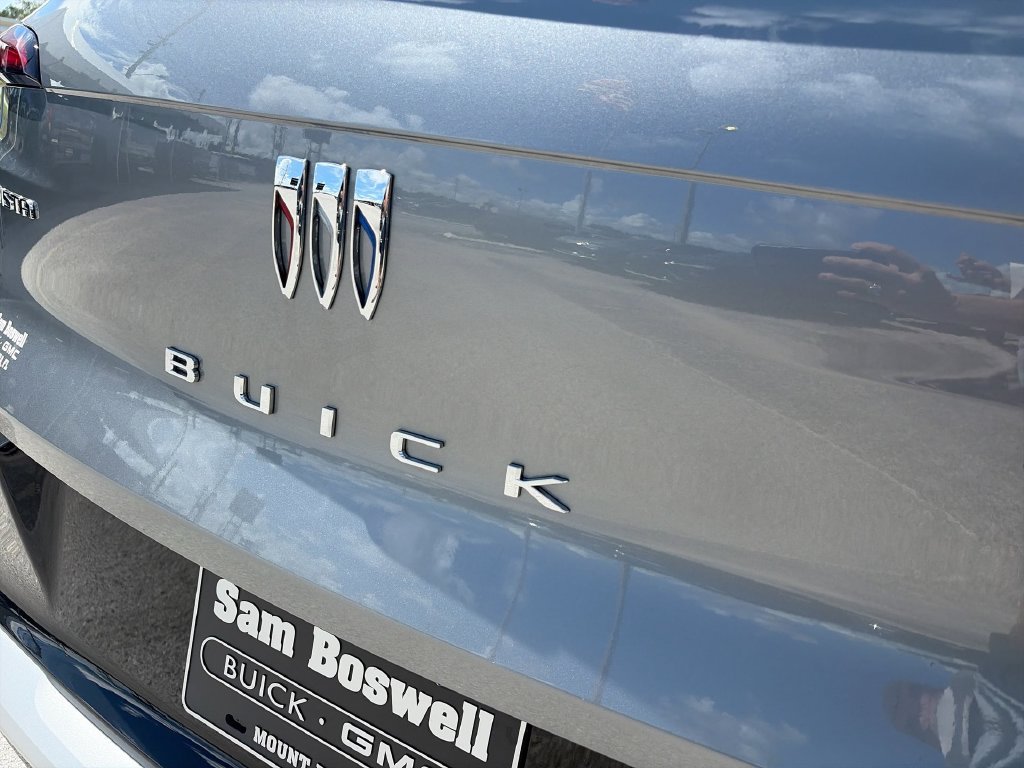 New 2026 Buick Envista Sport Touring w/ Convenience I Package FWD image 32